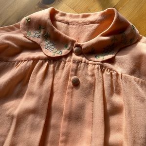 VINTAGE pale pink cotton blouse with embroidery
